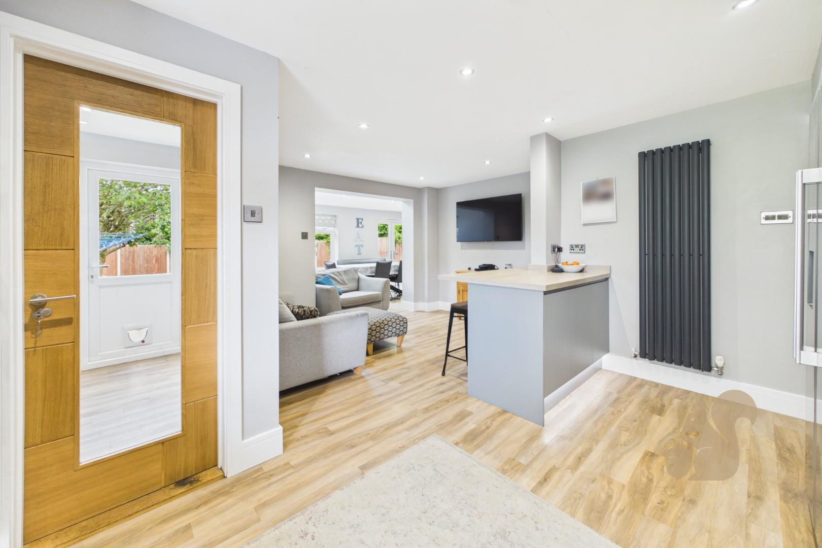 Kitchen/Breakfast Room